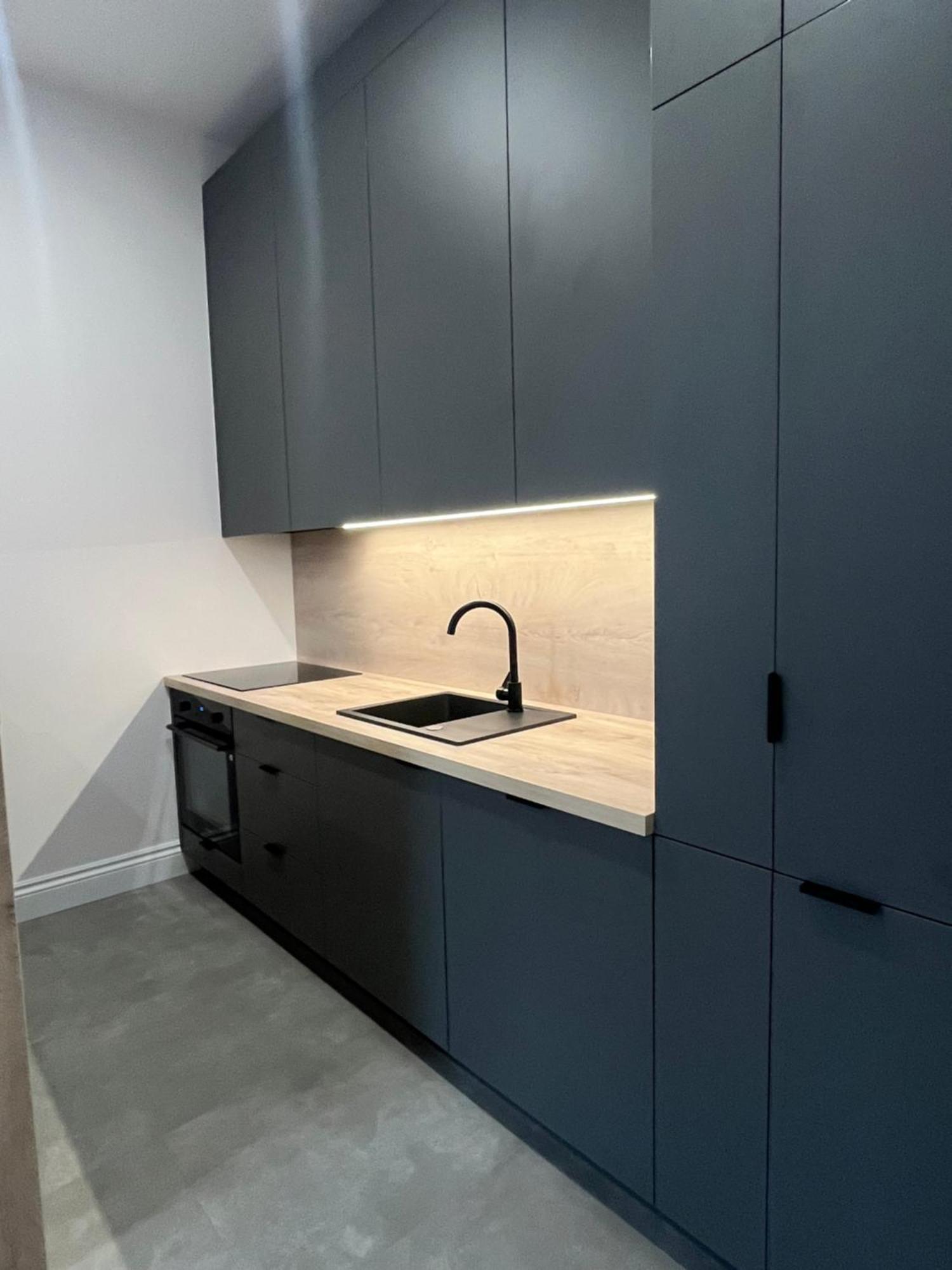 Neighbourhood Apartment